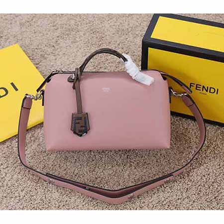 新款大品牌女包時尚高等感女士波士頓枕頭包，洋