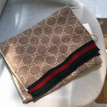 Gucci針織男士圍巾，女士春秋韓版百搭加厚保暖長款冬季披肩兩用羊絨圍巾