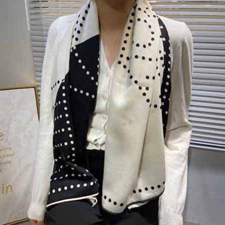 愛馬仕度假絲巾披肩歐美大品牌沙灘巾防曬女士圍巾