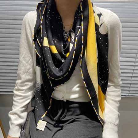 愛馬仕披肩外搭高等辦公室防風保暖羊絨圍巾女士兩用圍脖