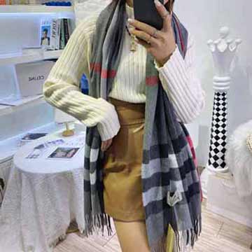 Burberry秋冬羊絨圍巾女 外搭兩用雙面長款披肩