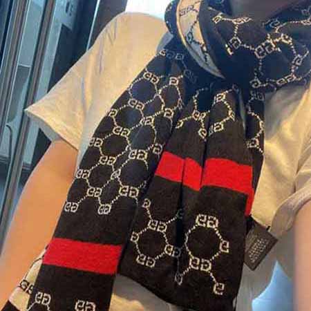 大品牌高等感羊絨質感圍巾女秋冬百搭外搭披肩長款圍脖