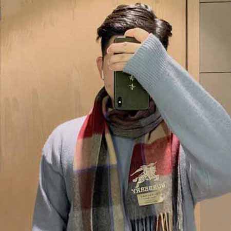 潮牌巴寶莉外套披肩外搭高等辦公室防風保暖羊絨圍巾