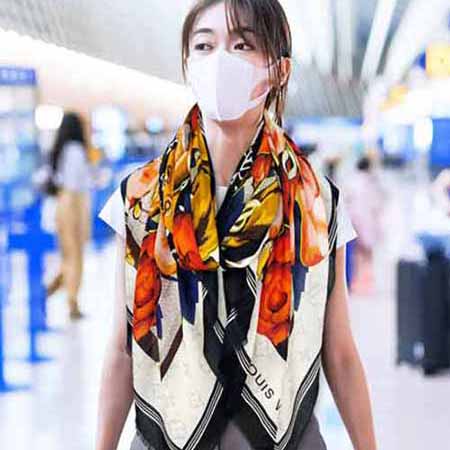 路易威登LV女士 Keep It All 羊絨長巾 經典圍巾M77662