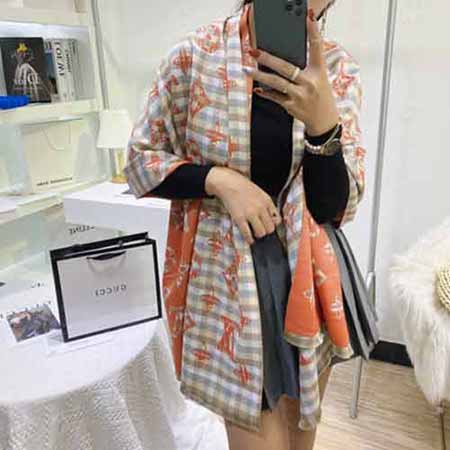 路易威登設計師女士圍巾大全，以華貴為主題設計！