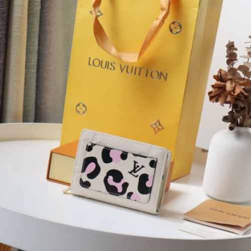 路易威登Monogram Empreinte柔軟粒面牛皮錢包M80754，時尚小巧容量大！