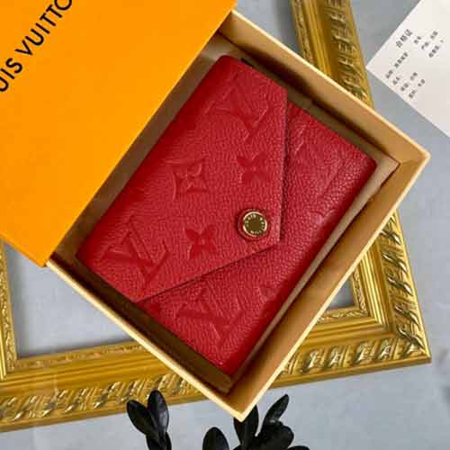 LV精湛工藝融合創新經典，錢夾內部精巧設計實用