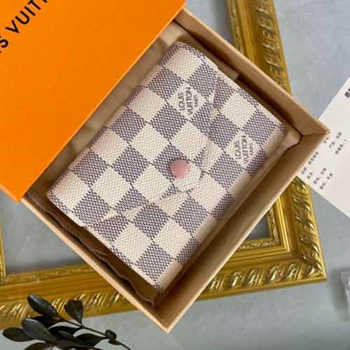 路易威登VICTORINE錢夾為啥值