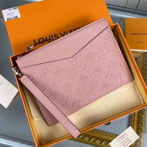 LV女士手拿包真皮信封包大品牌手抓包時尚夾包