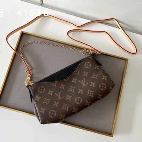 LV經(jīng)典Monogram帆布PALLAS CLUTH手袋，日夜皆宜