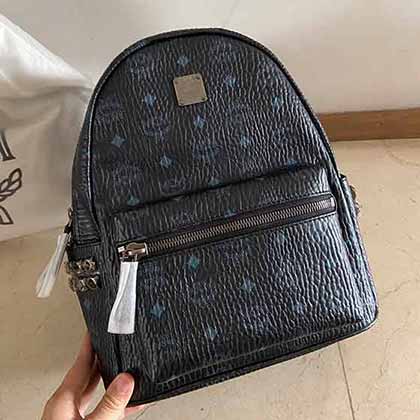 MCM STARK系列側釘雙肩包，小號